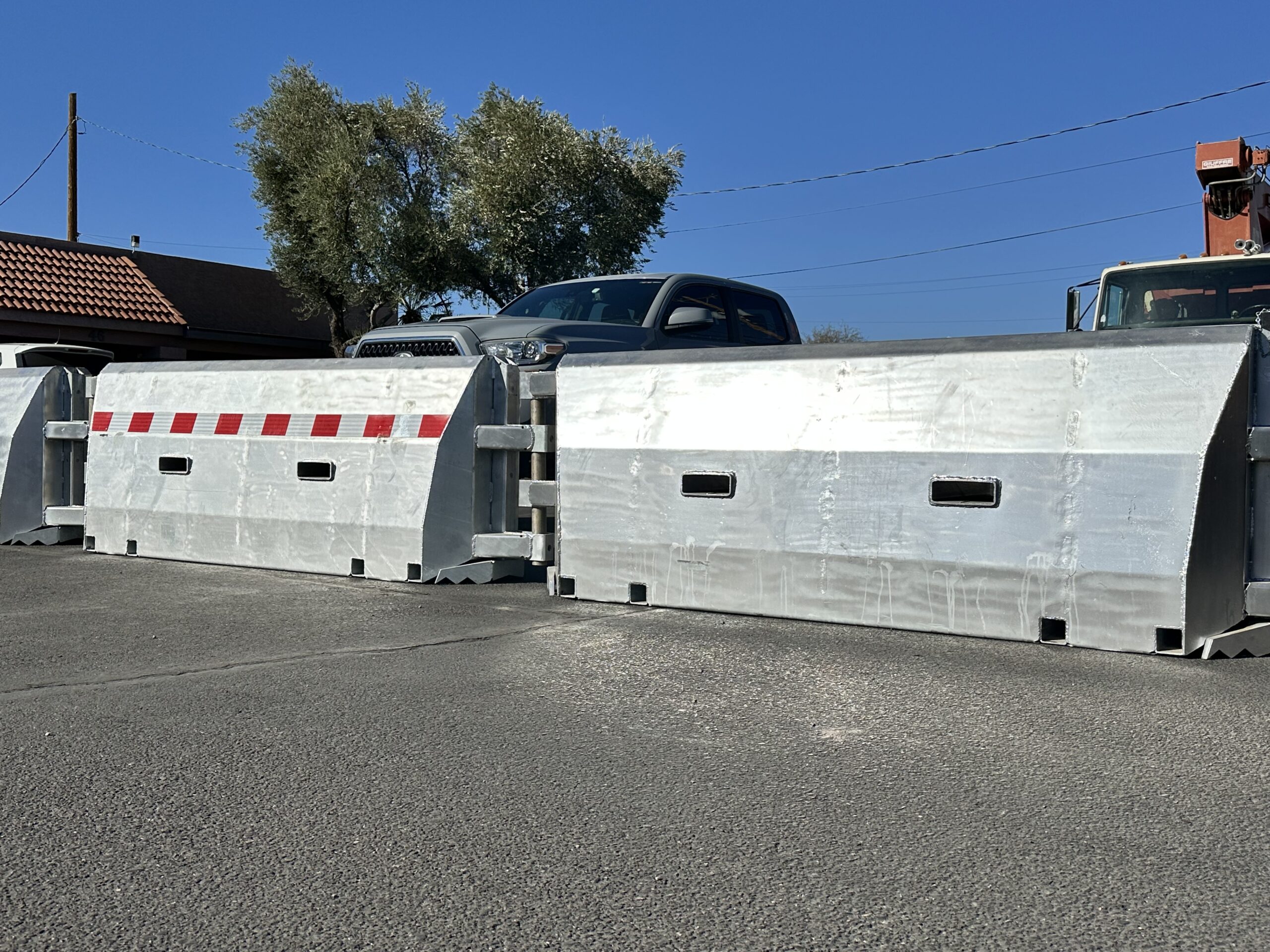 Meridian Archer 1200 Style Mobile Barrier