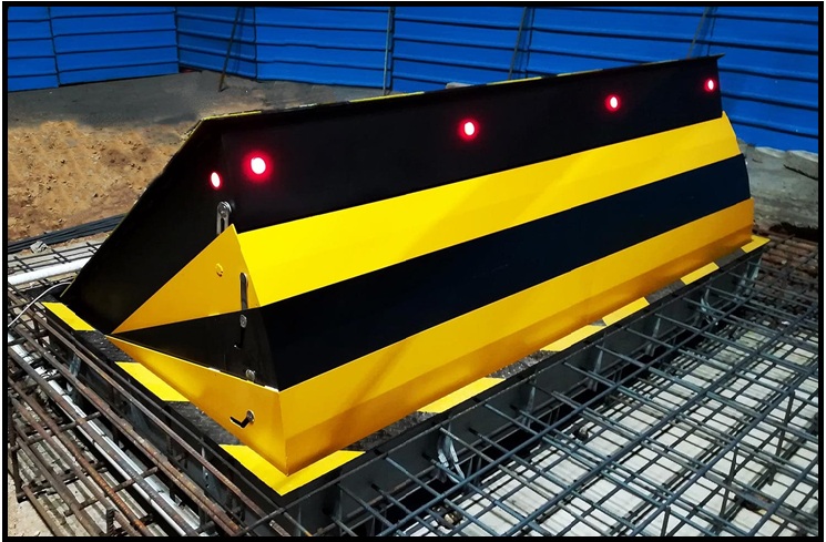 wedge barrier with ELECTRIC actuator.